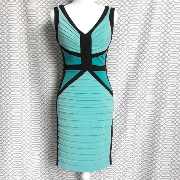 Cache Dresses & Skirts - Cache bodycon dress, size 4